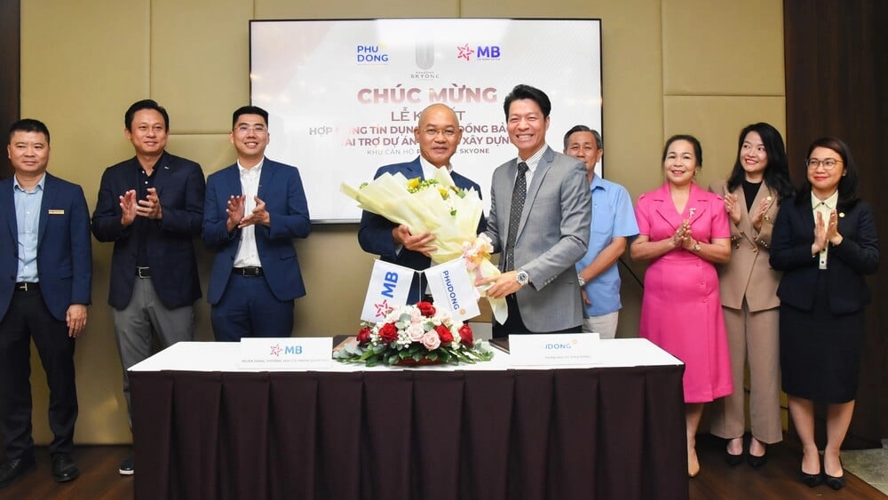 Phú Đông Group 'bắt tay' MB Bank triển khai dự án Phú Đông Skyone